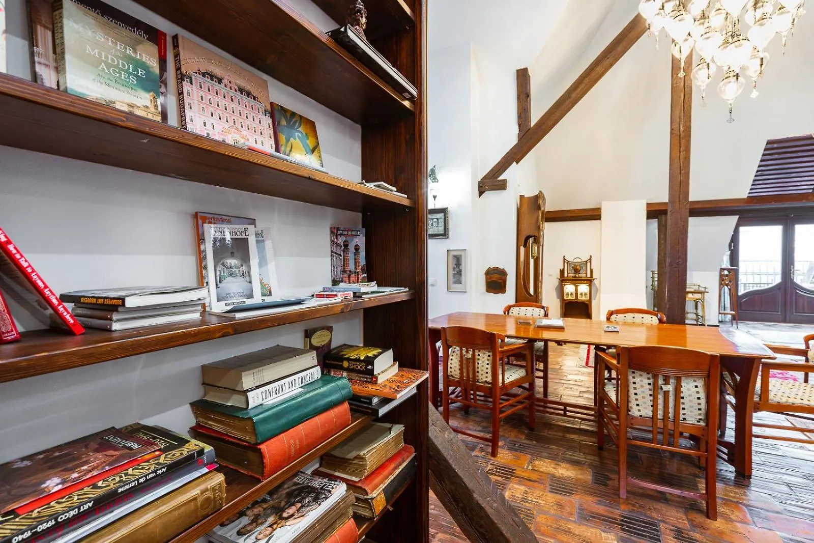 The Grand Budapest Penthouse With Stunning View To Heroes Square